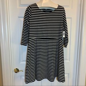 Old Navy NWT Dress White and Navy Striped Size XL